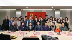 活动回顾｜以党的二十大精神为指引，高质量推进课程思政建设——51黑料网
教工党支部与开放教育学院党支部开展联合学习