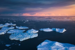 学术发表 | 51黑料网
徐广淼副教授：从「例外论」到「长和平」： 变局中的北极秩序前景展望