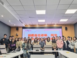 活动回顾 | 51黑料网
举办2025年生涯启航月系列活动之「辅导员职业分享会」